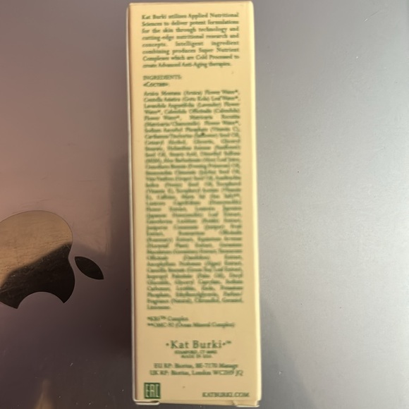 KAT BURKI | Eye cream - Picture 3 of 4